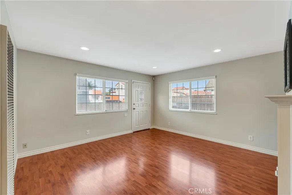 Additional image 6 of 605 20th Street Unit C, Huntington Beach, CA 92648