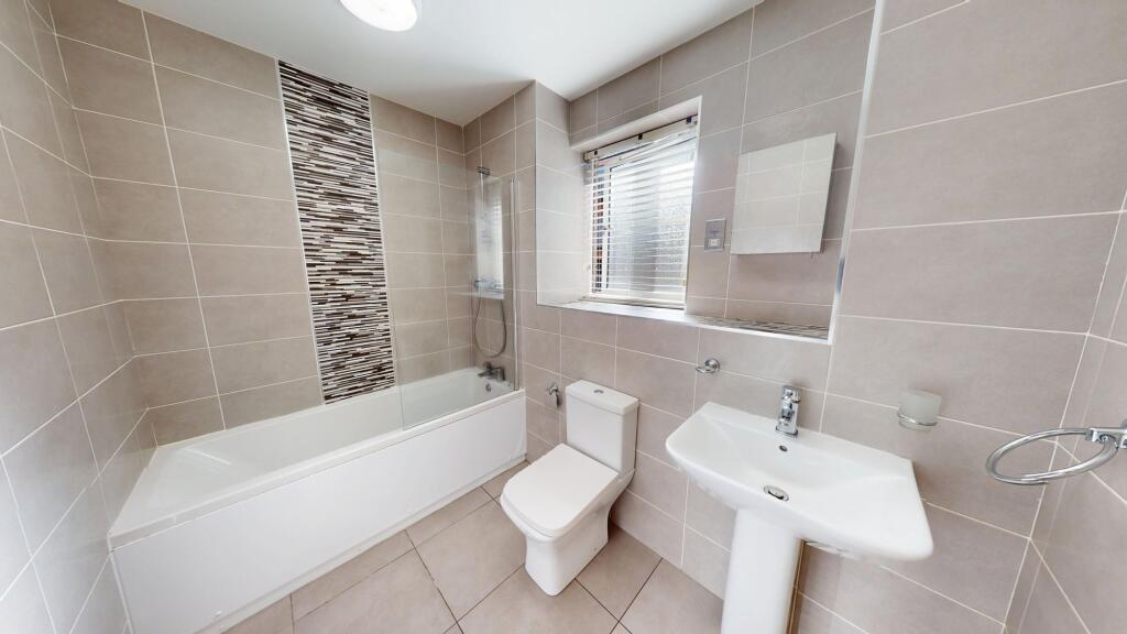 Additional image 4 of Mint Drive, Hockley, B18