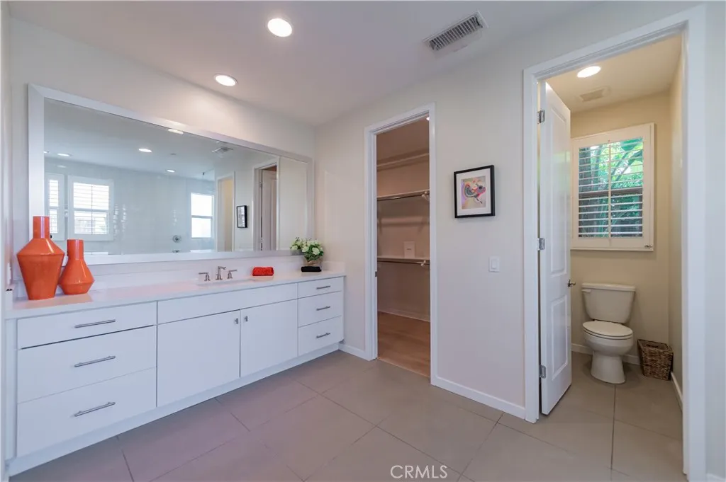 Additional image 84 of 103 Newall, Irvine, CA 92618