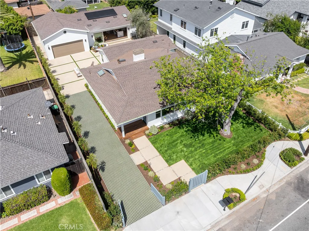 Additional image 82 of 212 E 19th Street, Costa Mesa, CA 92627