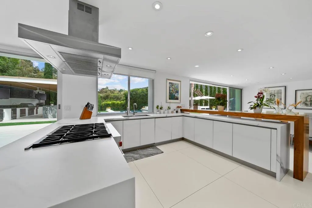 Additional image 23 of 7713 Esterel Dr, La Jolla, CA 92037