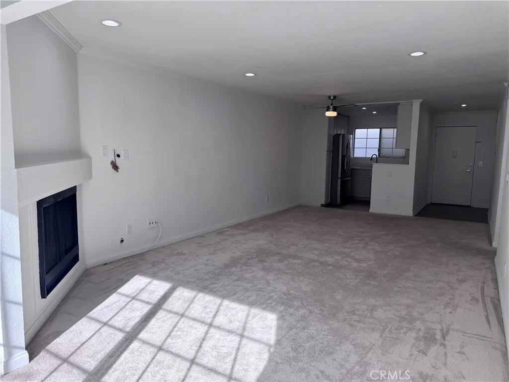 Additional image 20 of 5515 Canoga Avenue Unit 221, Woodland Hills, CA 91367