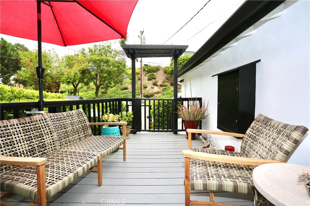 Additional image 3 of 635 Saint Anns Drive, Laguna Beach, CA 92651