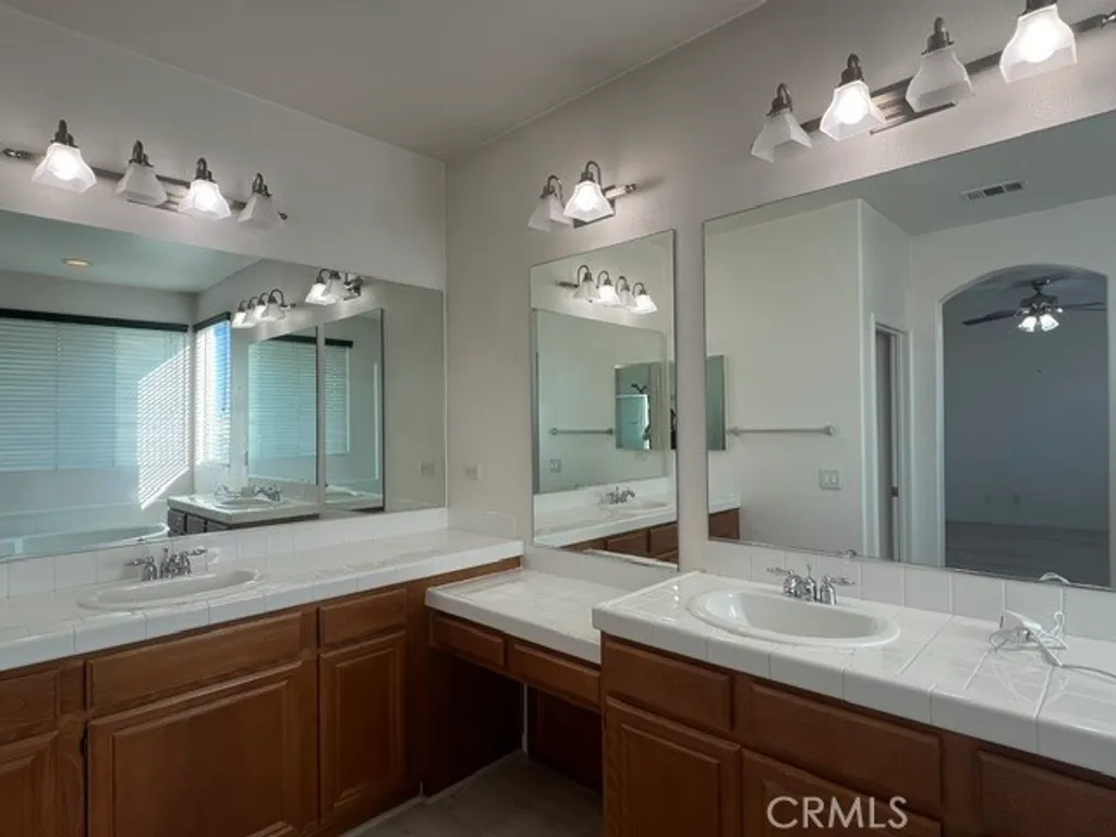 Additional image 23 of 4111 Vahan Court, Lancaster, CA 93536