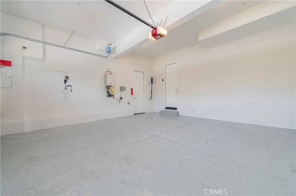 Additional image 98 of 103 Newall, Irvine, CA 92618