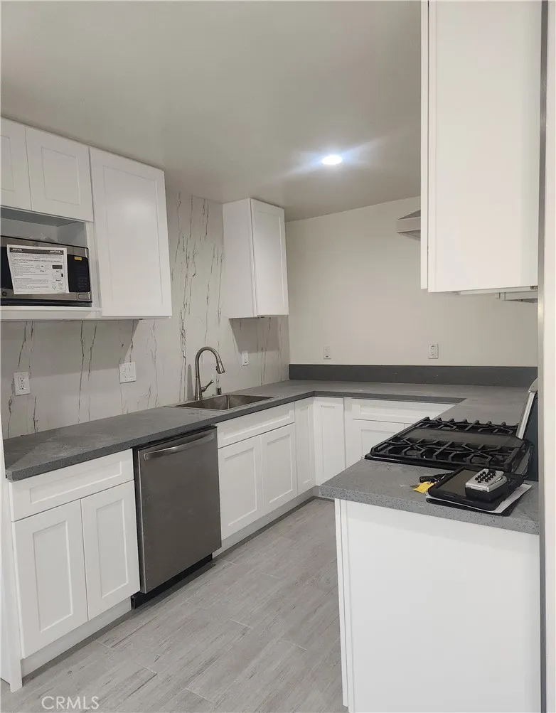 Additional image 25 of 914 Delaware Street Unit B, Huntington Beach, CA 92648