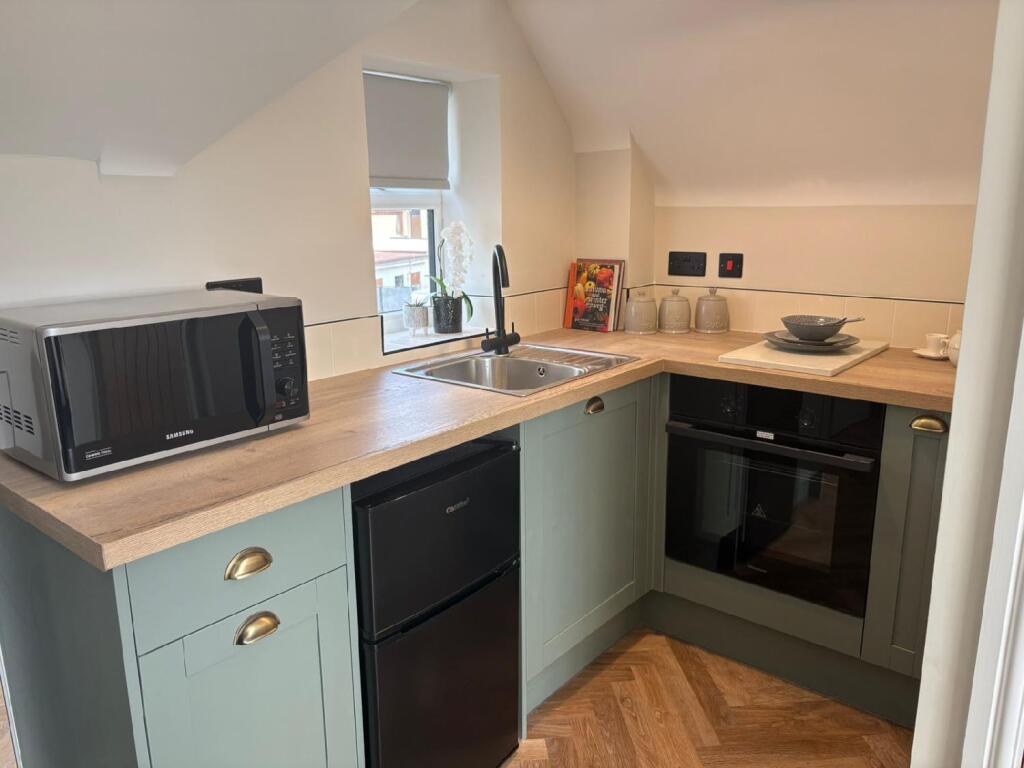 Additional image 7 of U 71 Raddlebarn Road, Selly Oak, Birmingham, West Midlands, B29