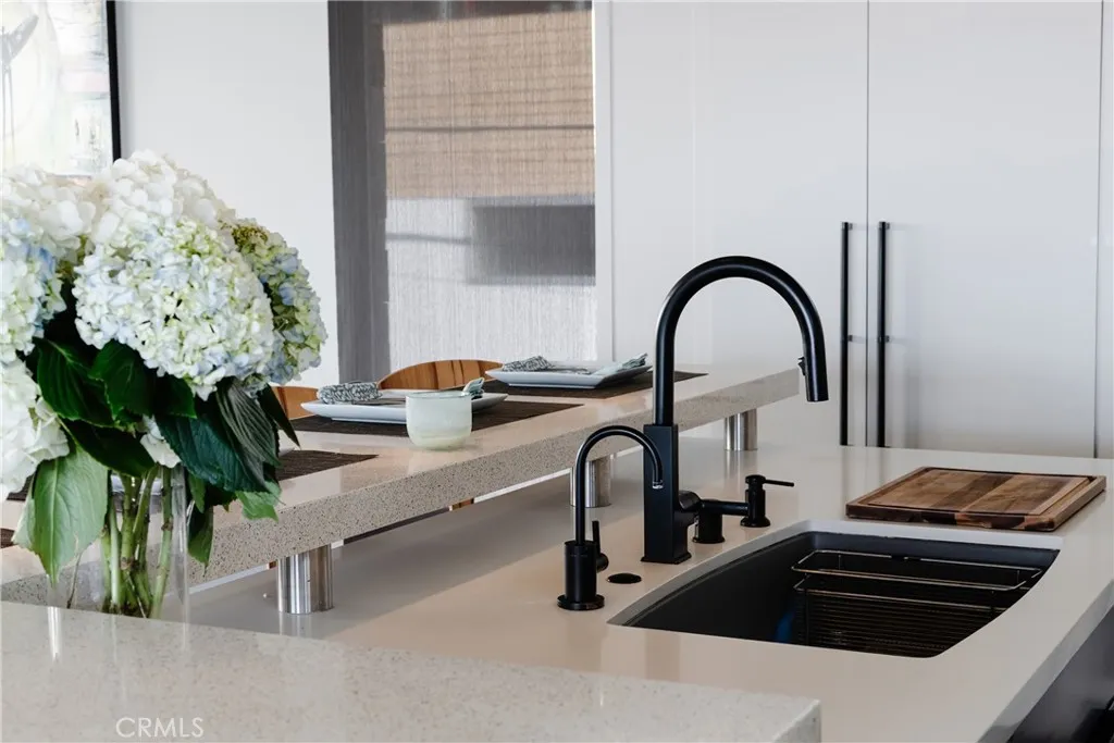 Additional image 62 of 105 Bayview Drive, Manhattan Beach, CA 90266