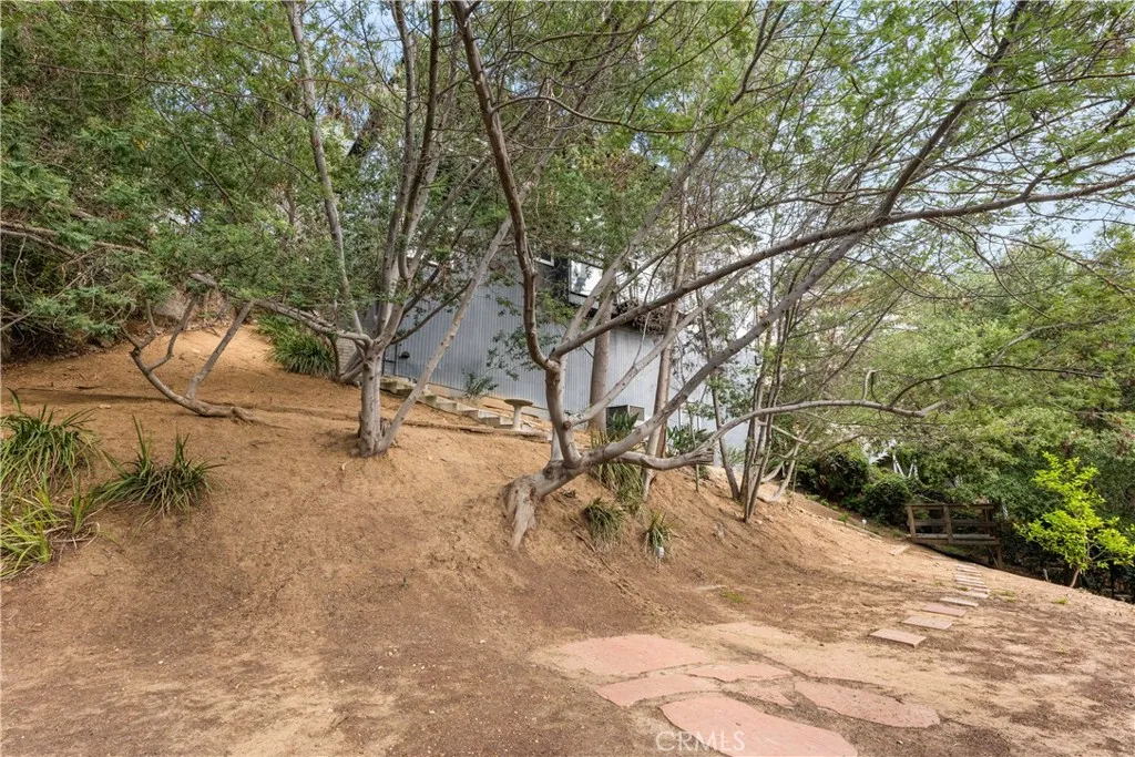 Additional image 40 of 3339 N Knoll Drive, Los Angeles, CA 90068