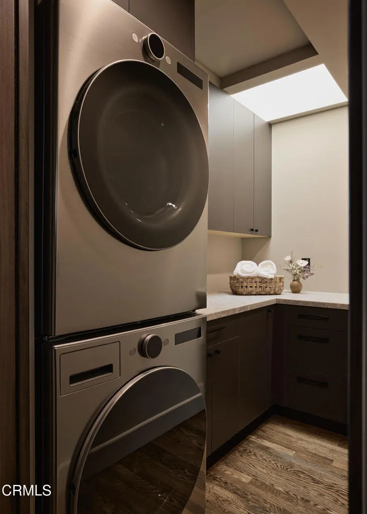 Additional image 71 of 12406 La Maida Street, Los Angeles, CA 91607