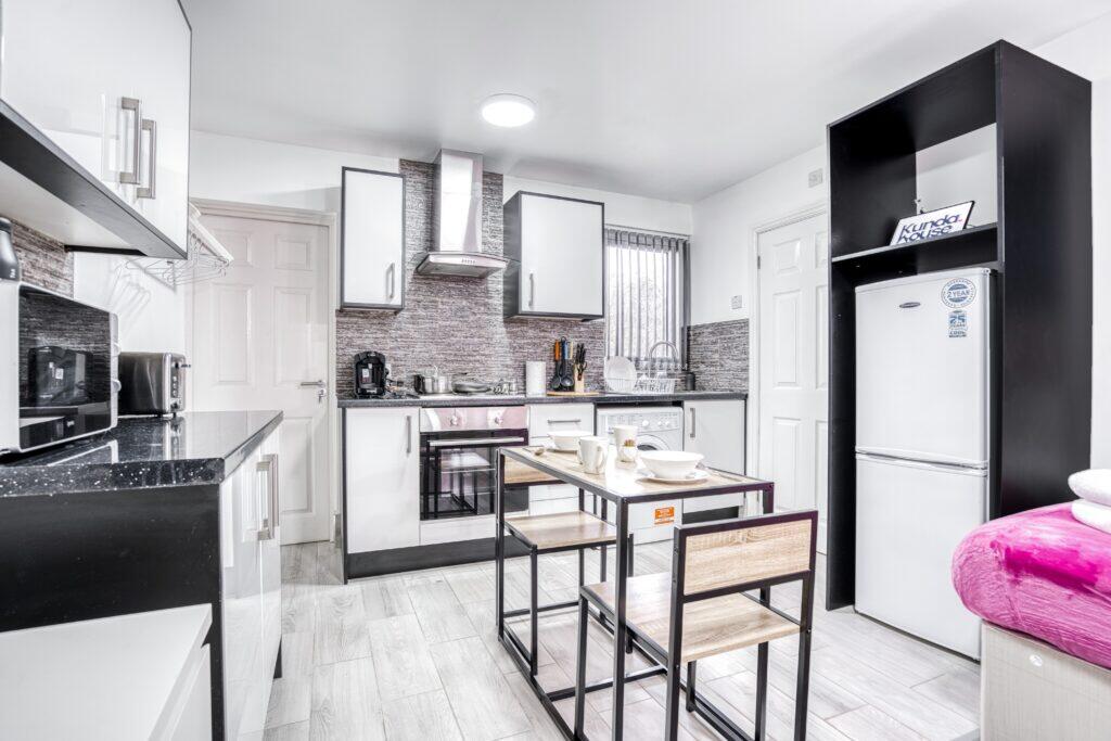 Additional image 9 of Pershore Road, Stirchley, Birmingham, B30 2XU