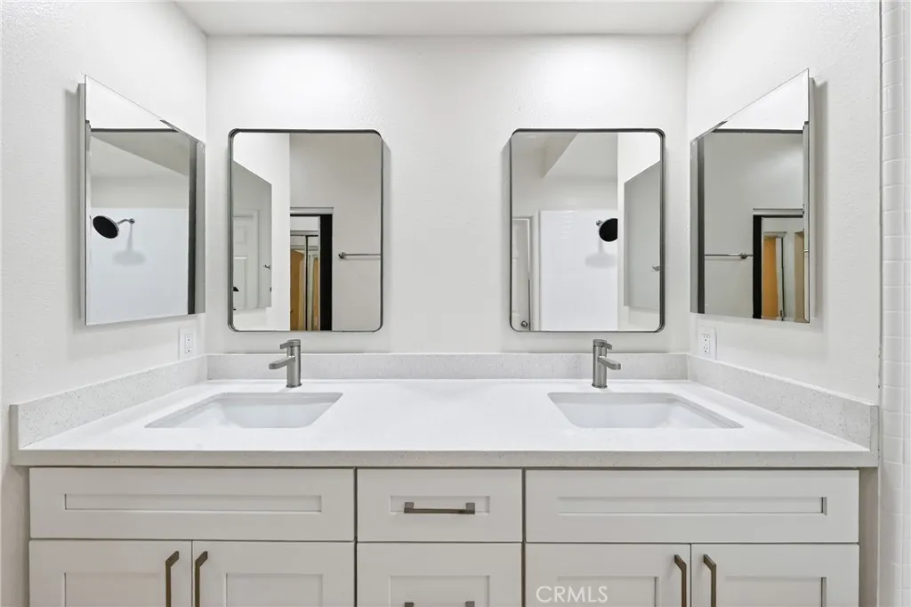 Additional image 33 of 78 Magellan Aisle, Irvine, CA 92620