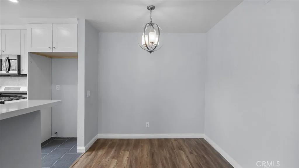 Additional image 11 of 24491 Valle Del Oro Unit 201, Newhall, CA 91321