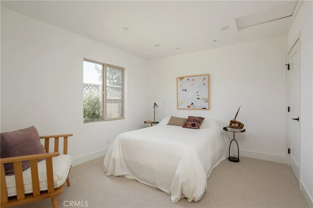 Additional image 32 of 212 E 19th Street, Costa Mesa, CA 92627