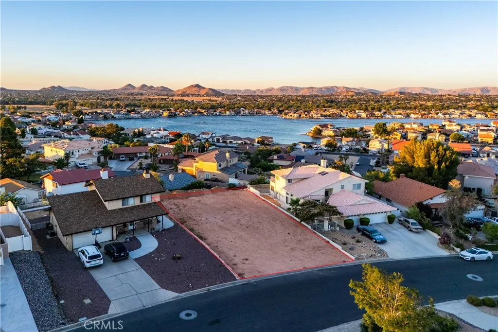 Additional image 2 of 13727 Chinquapin Dr, Victorville, CA 92395