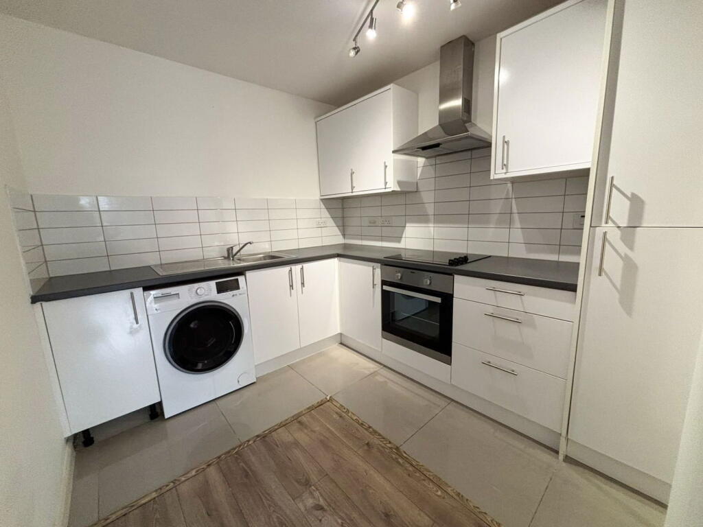 Additional image 8 of 102 Tomlinson House, Tyburn Road, Birmingham, B24 8HJ