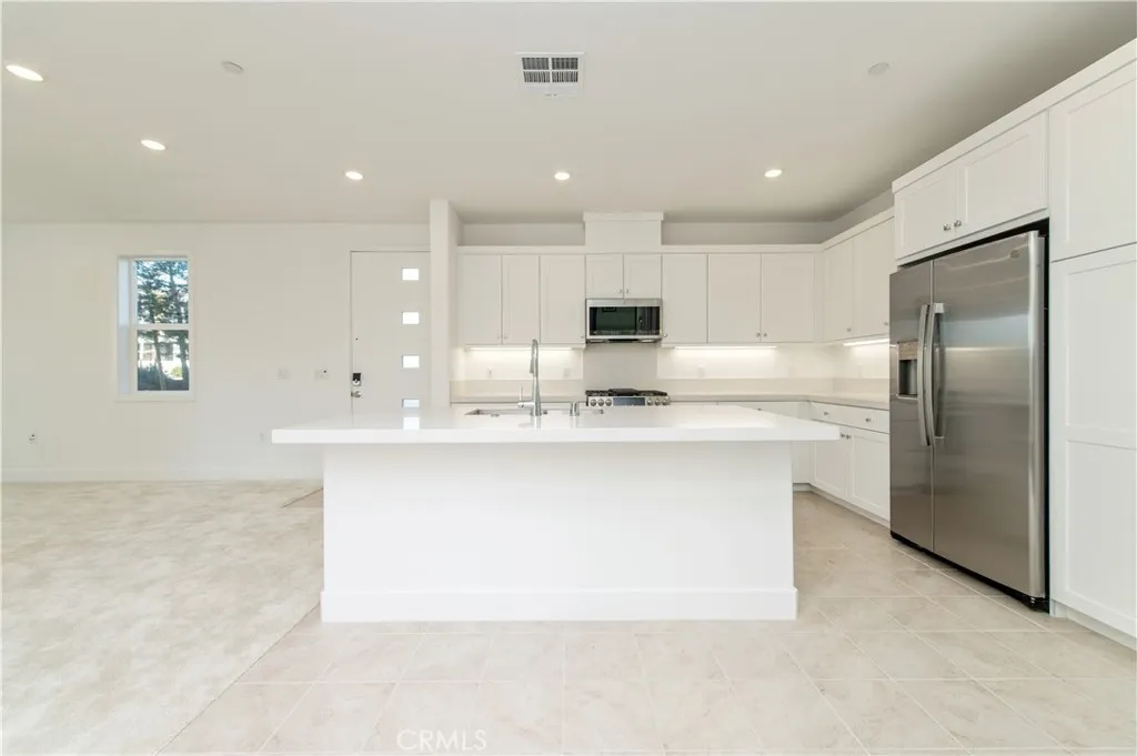 Additional image 43 of 466 Lobata, Irvine, CA 92618