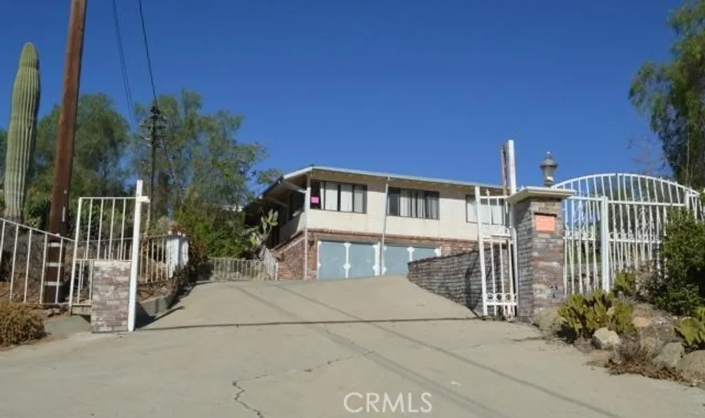 Additional image 4 of 20610 Hill Top Drive, Riverside, CA 92507