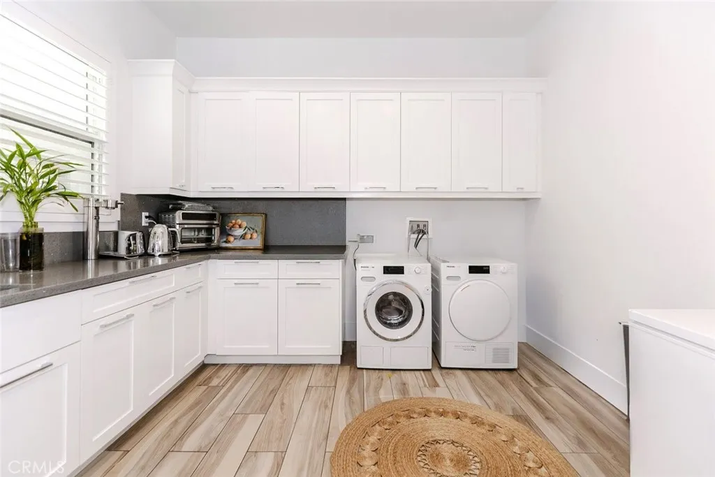 Additional image 98 of 20300 W Windsor Lane, Northridge, CA 91326