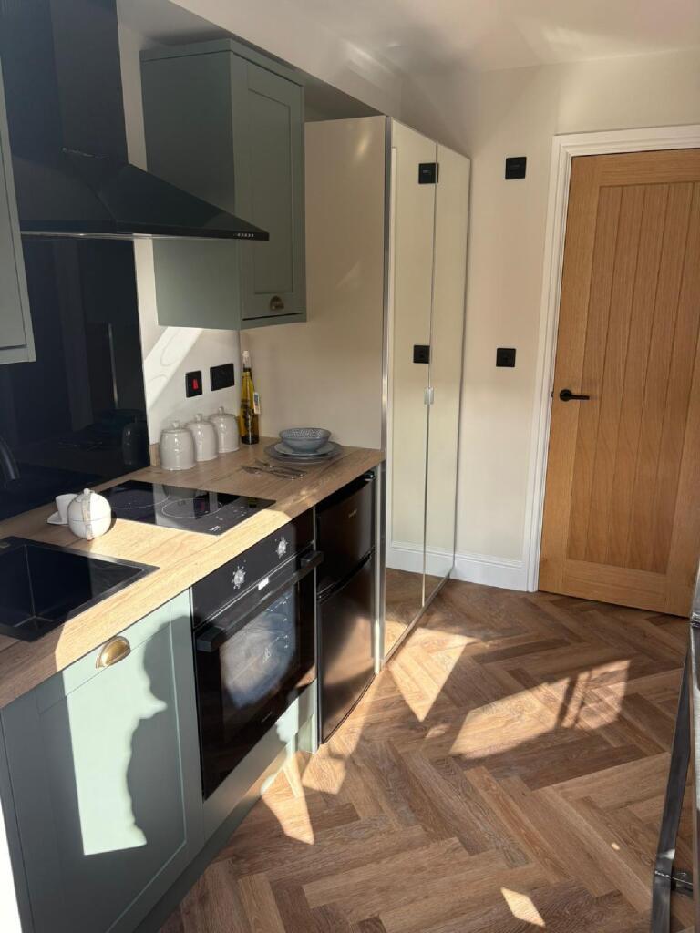 Additional image 6 of U 71 Raddlebarn Road, Selly Oak, Birmingham, West Midlands, B29