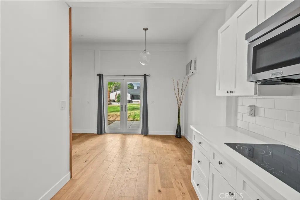 Additional image 60 of 23036 Burbank Blvd, Woodland Hills, CA 91367