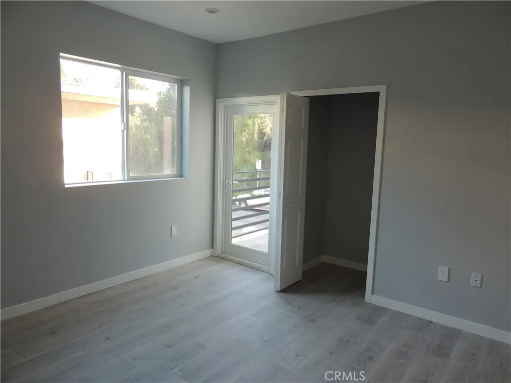 Additional image 6 of 22735 Del Valle Street Unit 5, Woodland Hills, CA 91364