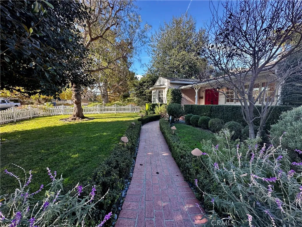 Additional image 39 of 11741 Otsego Street, Valley Village, CA 91607