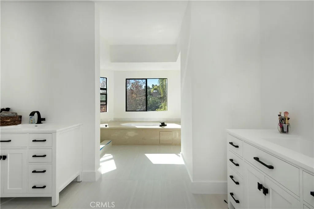 Additional image 72 of 22254 Dumetz Road, Woodland Hills, CA 91364