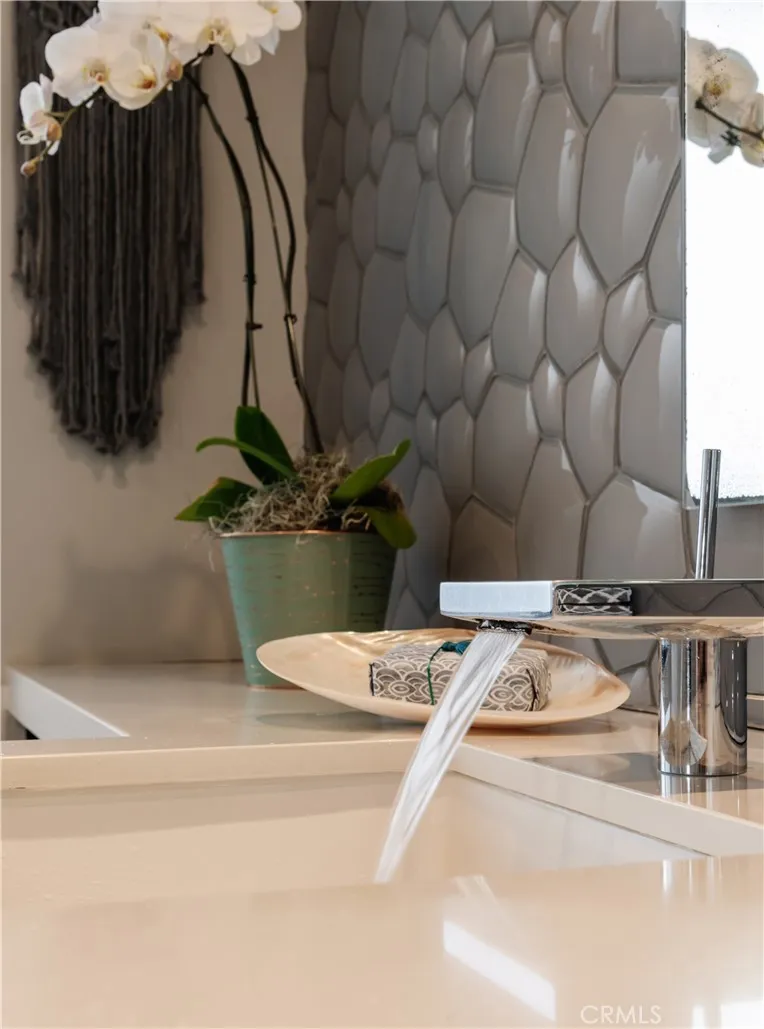 Additional image 69 of 105 Bayview Drive, Manhattan Beach, CA 90266