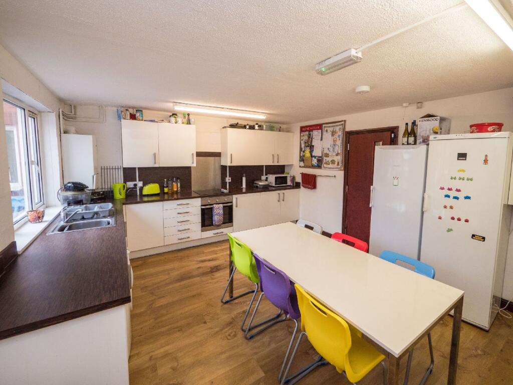 Raddlebarn Court (D), Selly Oak, Birmingham, West Midlands, B29