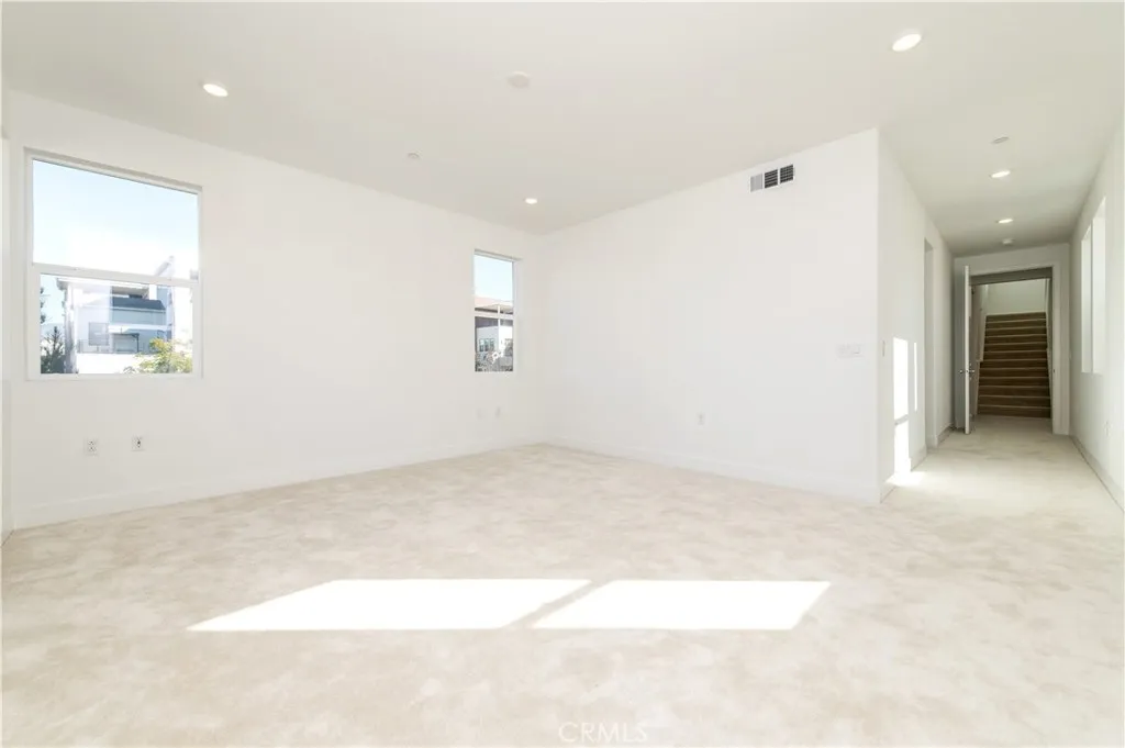 Additional image 23 of 466 Lobata, Irvine, CA 92618