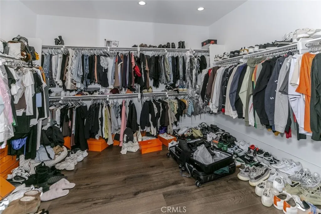 Additional image 122 of 20300 W Windsor Lane, Northridge, CA 91326