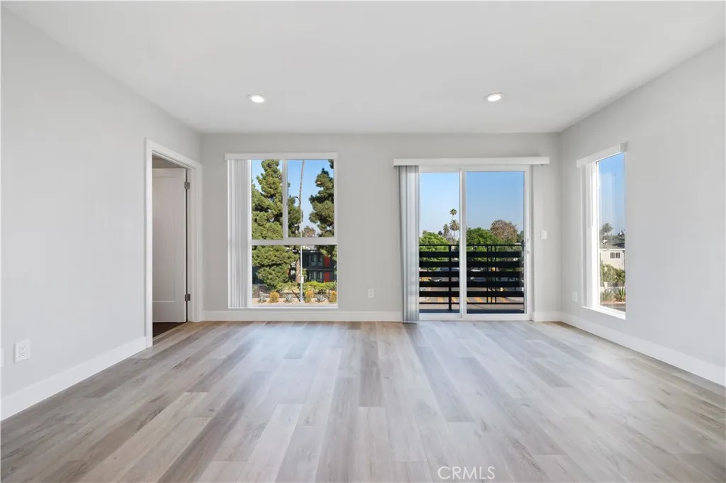 Additional image 32 of 2733 S La Brea Avenue Unit 1/2, Los Angeles, CA 90016