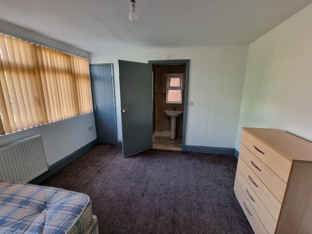 Additional image 6 of Oak Tree Lane, Birmingham, B29