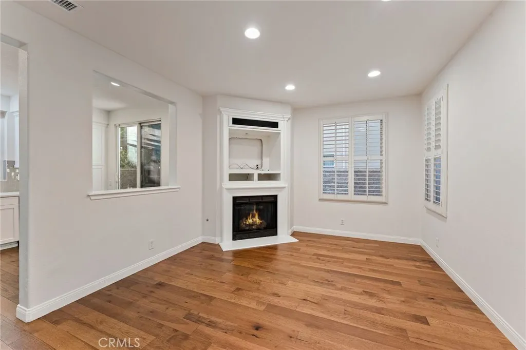 Additional image 41 of 204 Windy Ln, Tustin, CA 92782