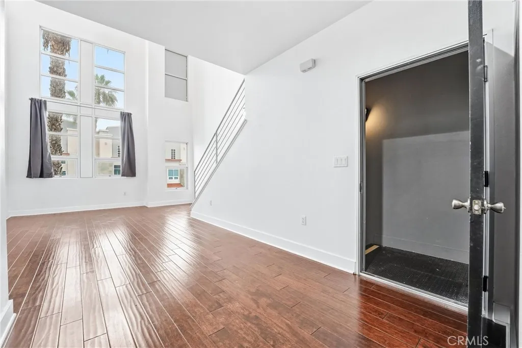 Additional image 42 of 911 E Santa Ana Blvd, Santa Ana, CA 92701