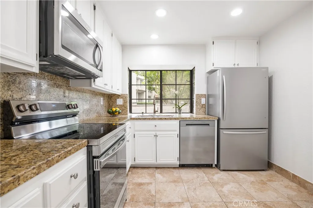 Additional image 11 of 2 Summerset, Irvine, CA 92603