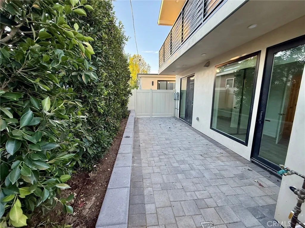 Additional image 34 of 17814 W Bullock st, Encino, CA 91316