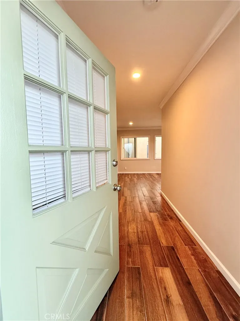 Additional image 35 of 24 10th Court, Hermosa Beach, CA 90254