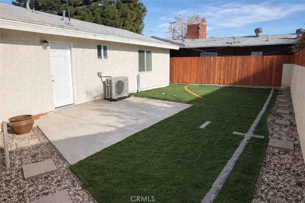 Additional image 2 of 1204 E Avenue Q4 Unit B, Palmdale, CA 93550