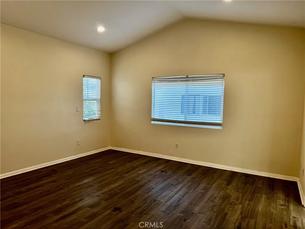 Additional image 41 of 18930 Sherman Way Unit 17, Reseda, CA 91335