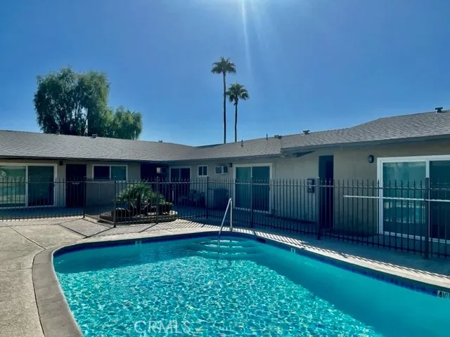 Additional image 23 of 685 E Vista Chino Unit 1, Palm Springs, CA 92262