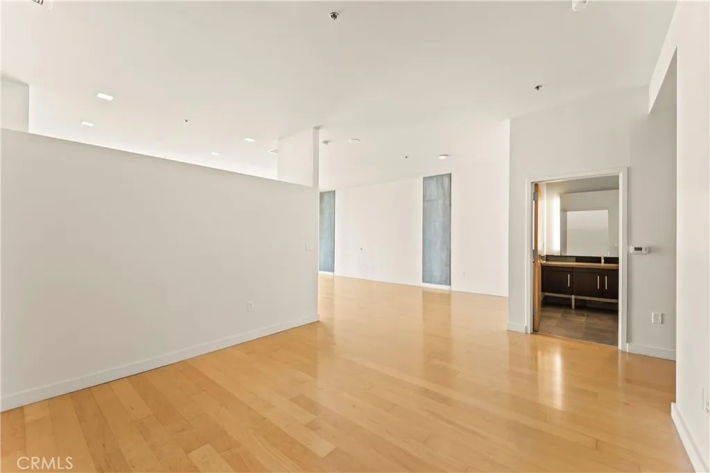 Additional image 5 of 1100 S Hope St Unit 1704, Los Angeles, CA 90015