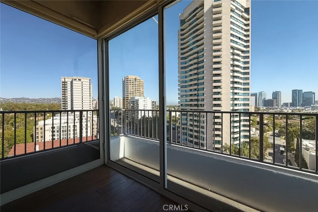 Additional image 54 of 10501 Wilshire Blvd, Los Angeles, CA 90024