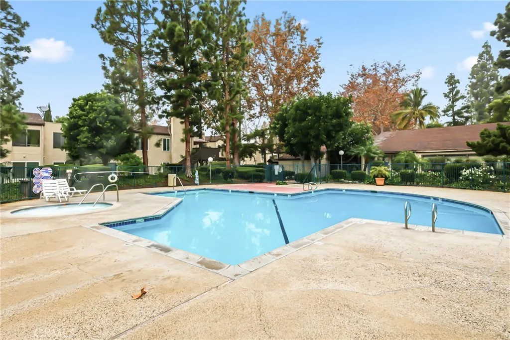 Additional image 42 of 1422 Cabrillo Park Unit B, Santa Ana, CA 92701