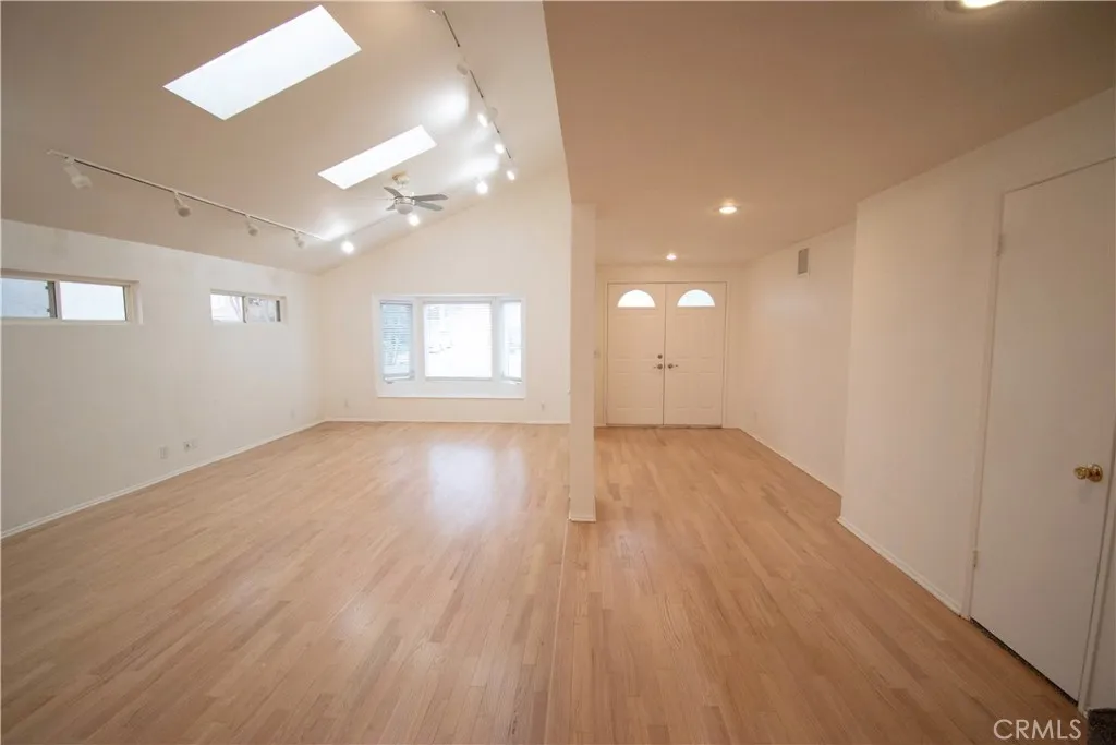 Additional image 37 of 3117 S Linda Way, Santa Ana, CA 92704