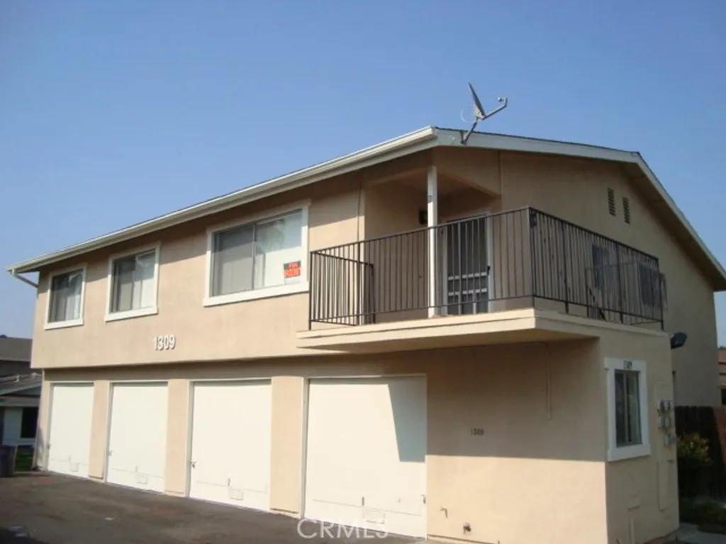 Additional image 2 of 1309 Via Santiago Unit D, Corona, CA 92882