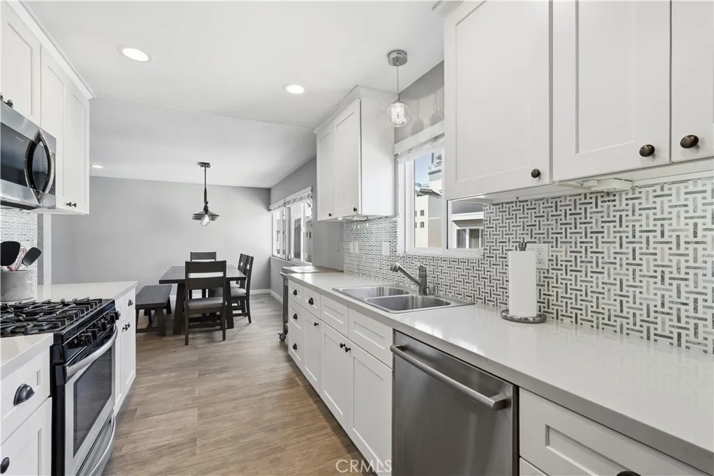 Additional image 76 of 116 5th Place, Manhattan Beach, CA 90266