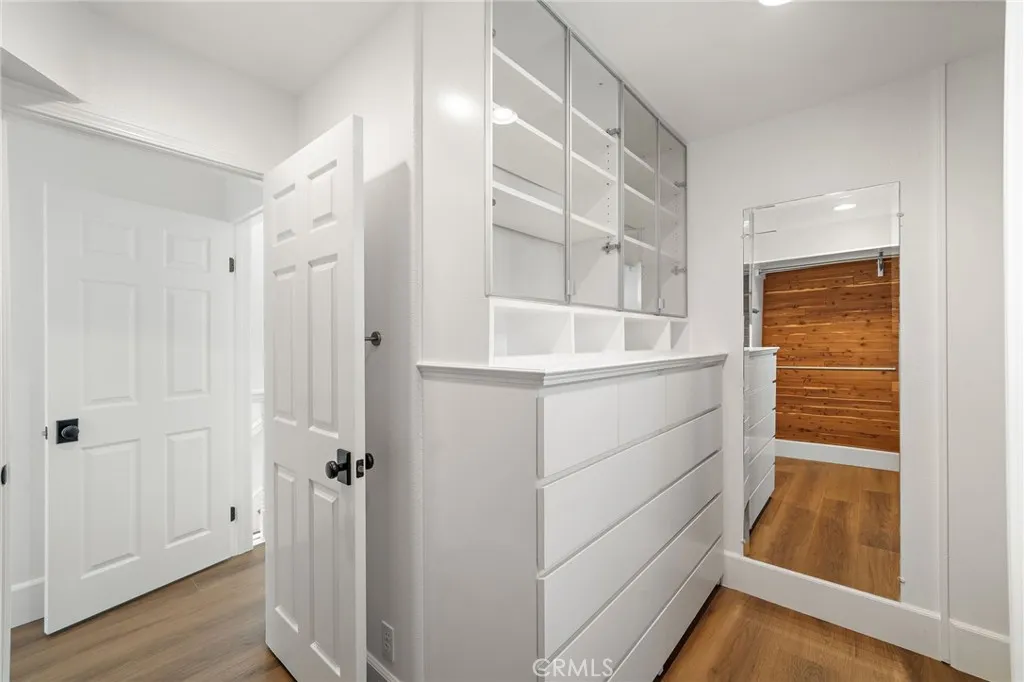 Additional image 58 of 377 Roycroft Avenue, Long Beach, CA 90814