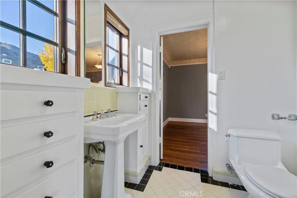 Additional image 35 of 1637 Don Carlos, Glendale, CA 91208